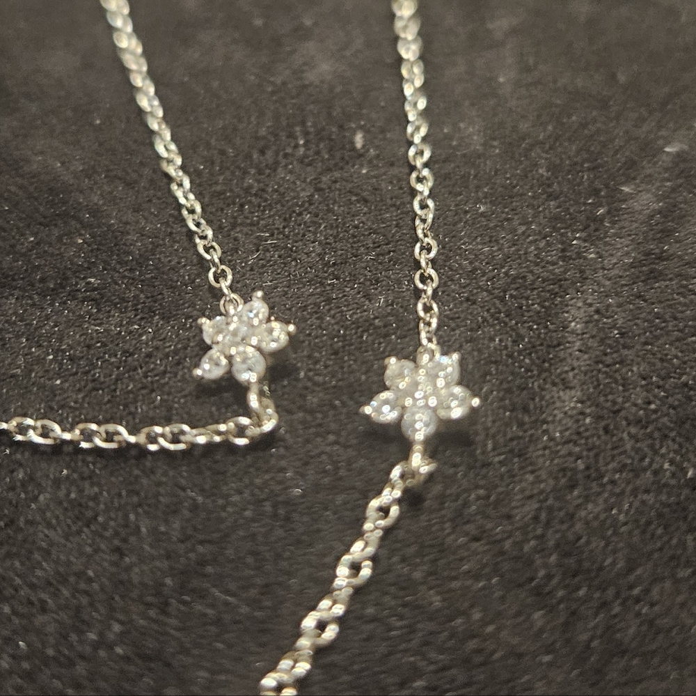 925 Sterling Silver CZ Flower Lariat Chain Dainty Necklace - Picture 3 of 5